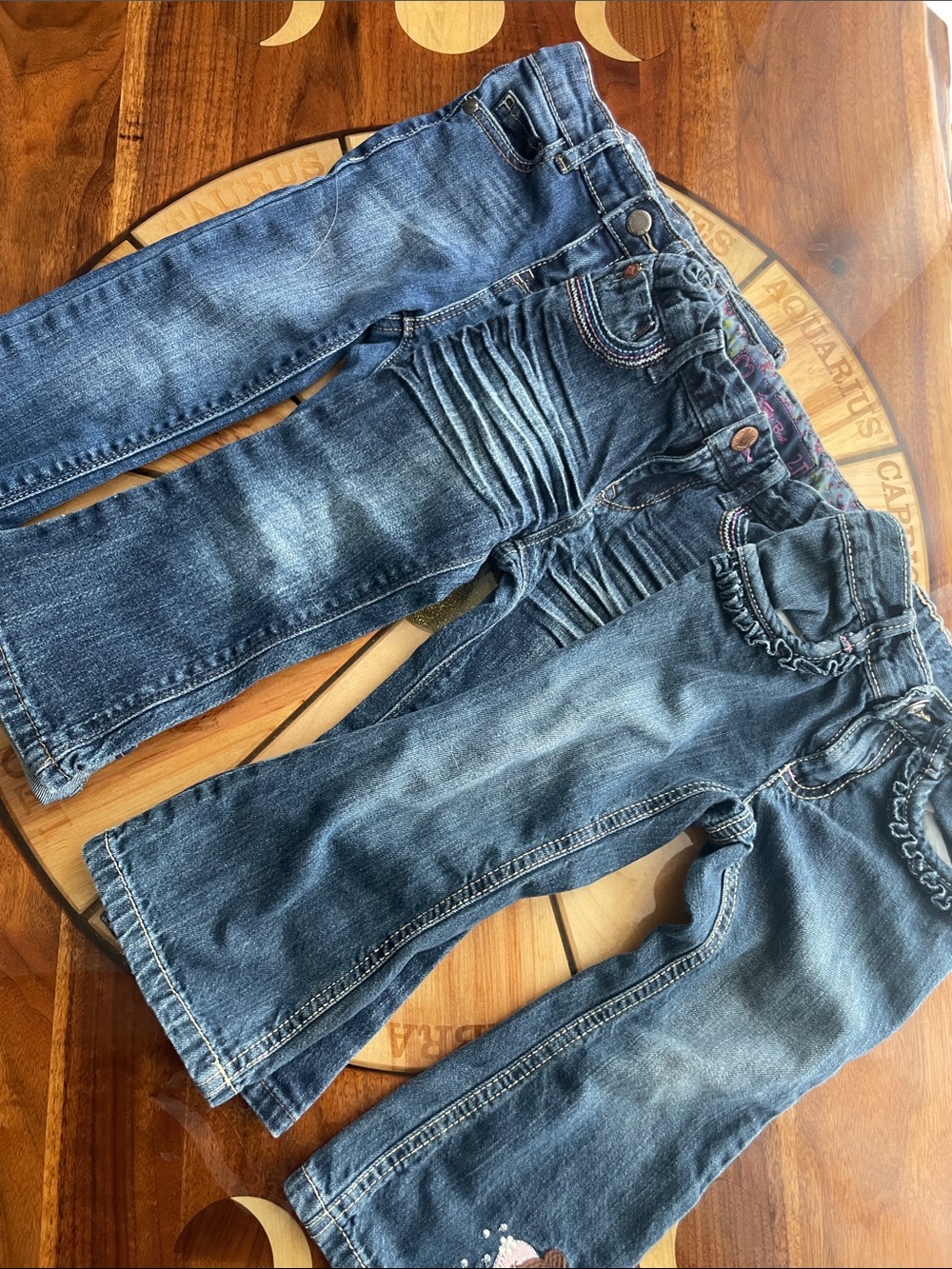 Lot of 3 pair of 2T denim Gymboree, Oshkosh